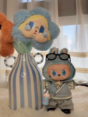 Labubu Light Blue Street Outfit Set – Limited Edition for 17cm Figures