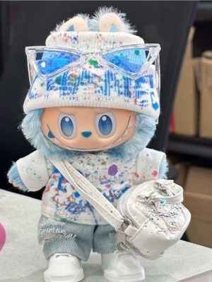 Labubu ’Chan’ Blue & White Graffiti Knit Streetwear 6-Piece Set – Fits 17cm Figures