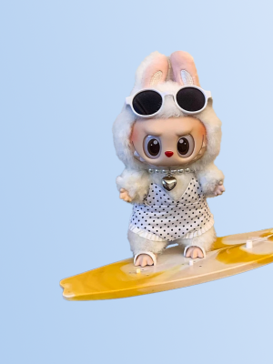 Labubu Sunny Surf Set – White Polka Dot Swimsuit Edition (4 Items)